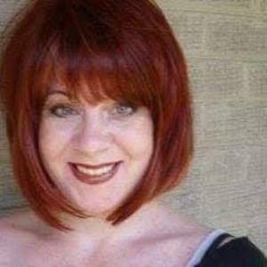 Meet your Posher, Alexia